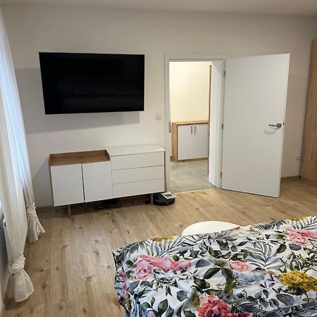 Appartement Pritluky Horni à Břeclav Extérieur photo